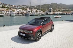 Renault revive el espíritu del 4L con el nuevo R4 E-Tech eléctrico “Plein Sud”