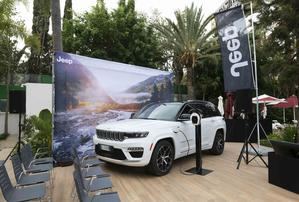 Nuevo Jeep Grand Cherokee 4xe, el buque insignia de la marca se electrifica