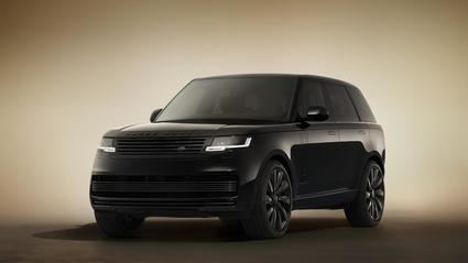 Presentación mundial del Range Rover SV Black en Goodwood 2025