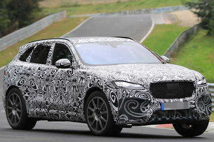 Jaguar F-Pace SVR de pruebas en Nürburgring