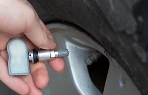 Tu coche puede estar “dejando rastro” sin GPS: la alerta que preocupa a los expertos en privacidad