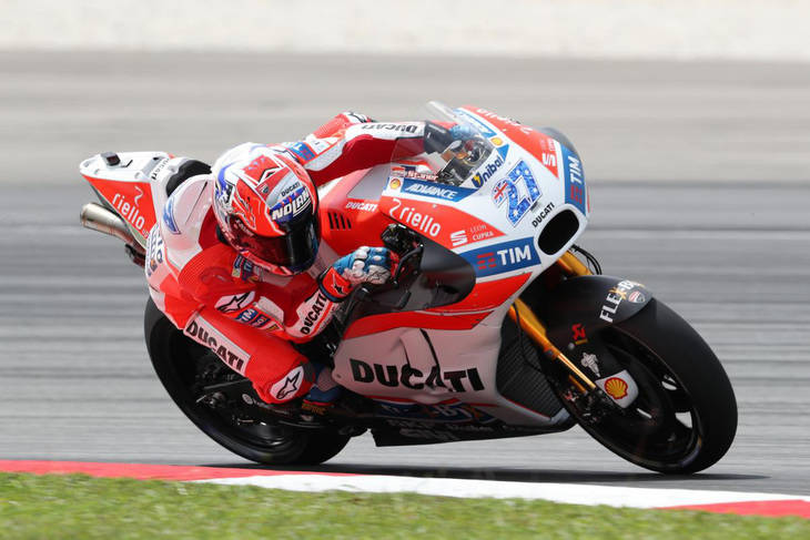 Casey Stoner, el más rápido en la primera jornada