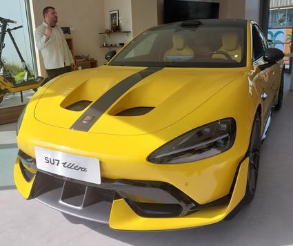 Xiaomi SU7 Ultra, la berlina eléctrica china que humilla a los superdeportivos