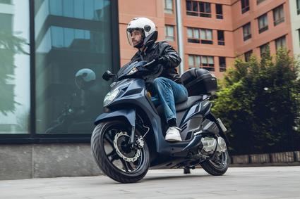 SYM Symphony SR 125 2026: el scooter urbano que sigue conquistando España
