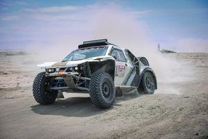 Oscar Fuertes termina termina el Dakar con SsangYong