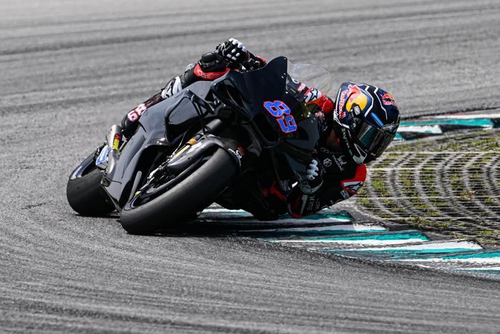 Jorge Martín lidera el primer día de Test en Sepang