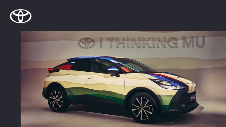 Toyota y Thinking Mu presentan una edición especial del C-HR Hybrid centrada en la sostenibilidad