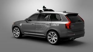 Atropello mortal de un Volvo XC90 autónomo de Uber