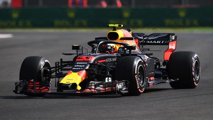 Verstappen héroe en Silverstone. Hamilton ganó de calle.