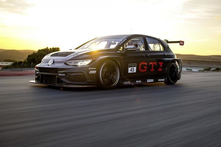 Volkswagen celebra el estreno mundial del GTI en las 24 horas de Nürburgring