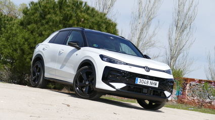 Probamos el Volkswagen T Roc 2026 R Line: lujo y eficiencia en un SUV compacto