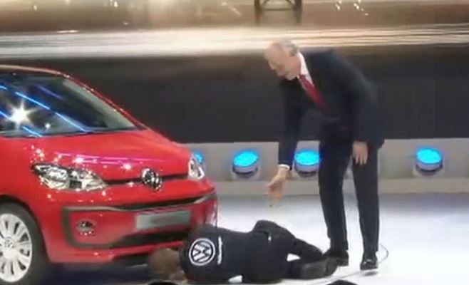 Un presunto mecánico ridiculiza la presentación del Volkswagen UP