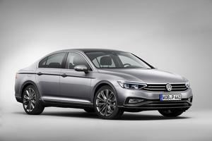 Nuevo VW Passat semiautónomo a velocidad de crucero