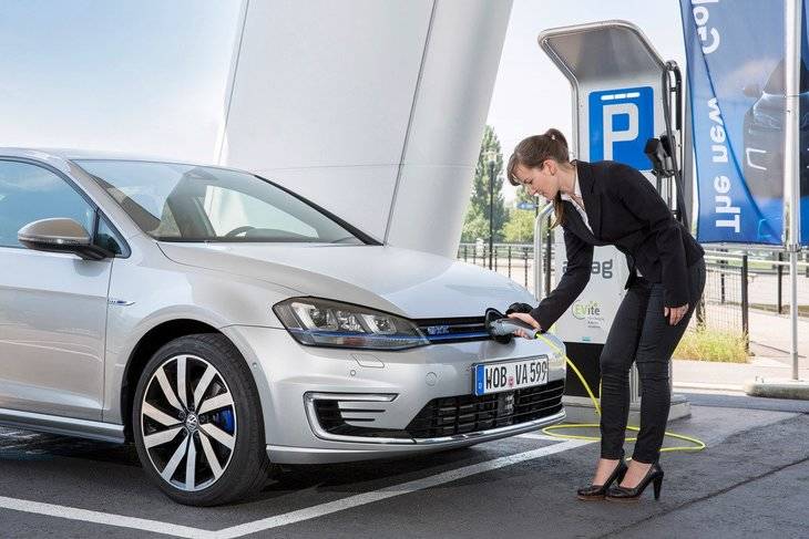 Volkswagen Golf GTE al detalle