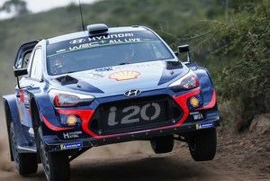 Neuville, con Hyundai, marca el ritmo