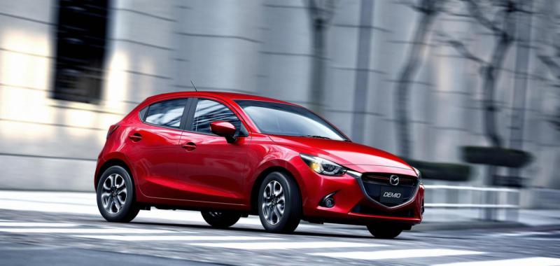 Mazda 2 2015
