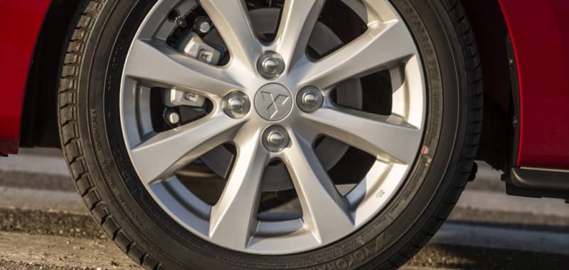 Mitsubishi Space Star 2014