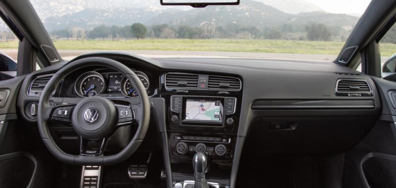Interior Volkswagen Golf R