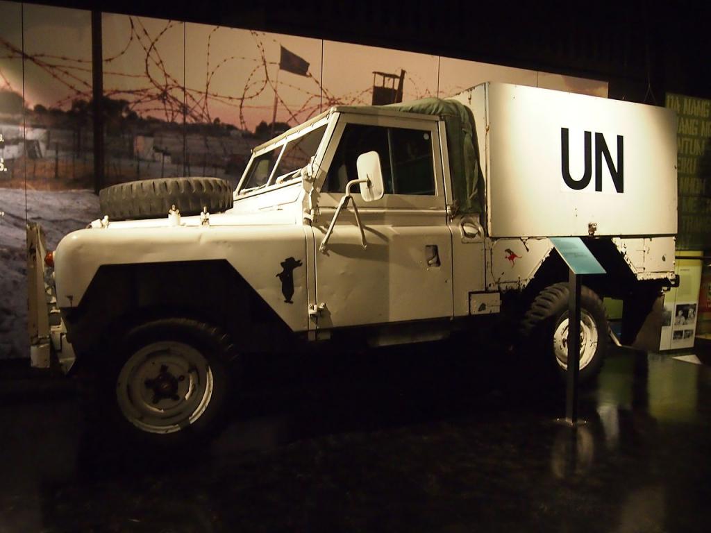 El Land Rover para el público civil | Revista de coches,