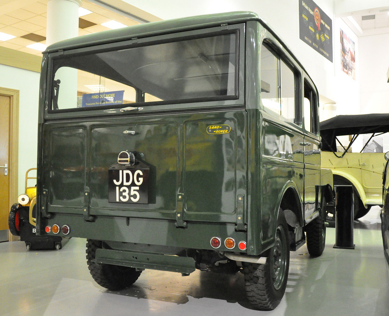 El Land Rover para el público civil | Revista de coches,