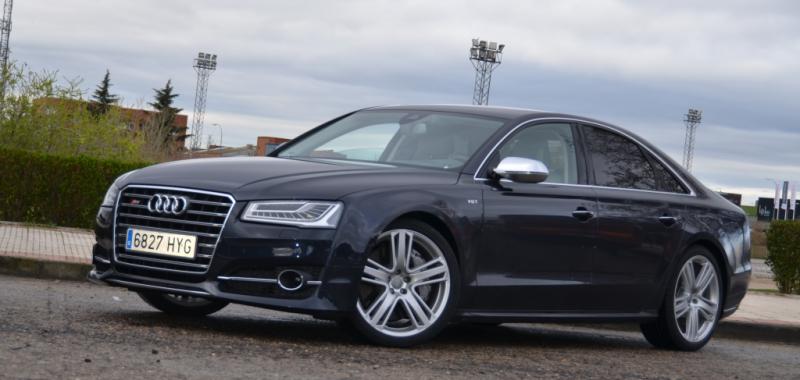 Audi S8