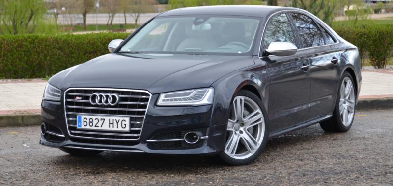 Audi S8