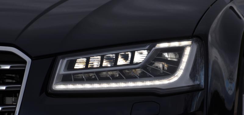 Audi S8 detalle