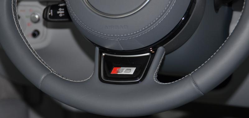 Audi S8 interior