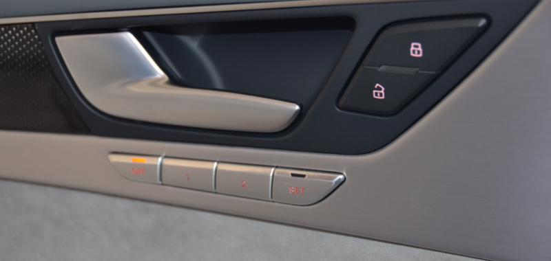 Audi S8 interior