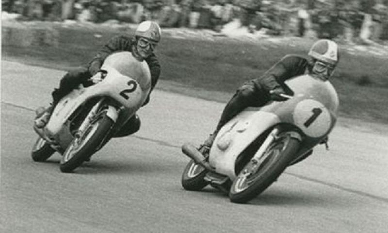 Hailwood y Agostini 1967